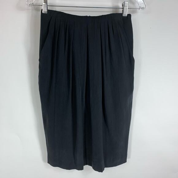 Black 100% Silk Pleated Waist Skirt Sz 4 P - Picture 1 of 6